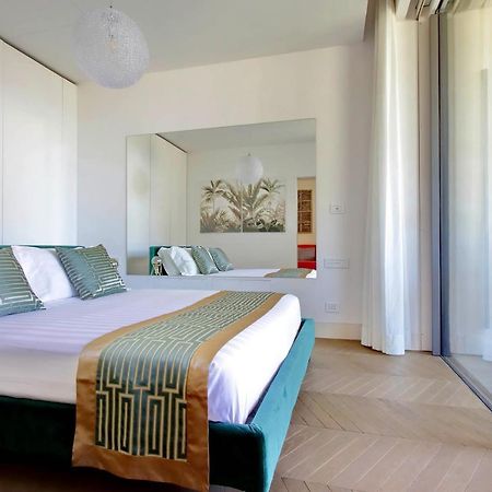 Luxury Domus Apartment 1 Рим Экстерьер фото